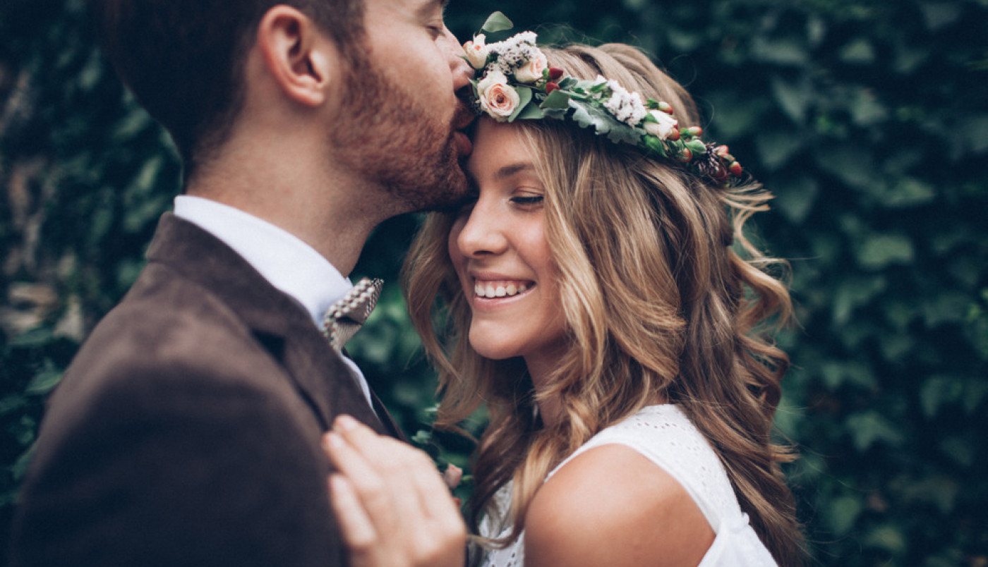 OTKRIJTE SVE O VAŠOJ VEZI PO DATUMU VENČANJA: Ovo je najdetaljniji bračni horoskop, budite spremni da zavoirite u najitimnije delove vaše veze!