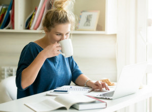 UPOZORENJE ZA SVE KOJI PRAVE ČAJ NA RADNOM MESTU: Opasne bakterije vrebaju na ovim površinama!