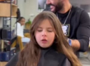 SVI SU GLEDALI U PRELEPO DETE SA LOKNAMA, kada je frizer uzeo makaze u ruke usledilo je saznanje koje niko nije očekivao (VIDEO)