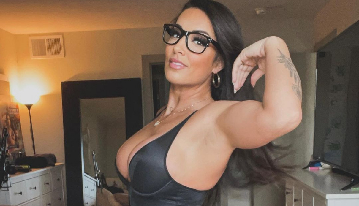 OVOJ PROFESORKI SU OČEVI UČENIKA STALNO NUDILI NEPRISTOJNE PONUDE: Njen odgovor je bio samo jedan, ali onda se sve promenilo (FOTO)