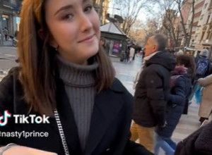 NASMEŠILA SE POTPUNOM STRANCU NA ULICI, ON JE VEZAO LISICAMA I ODVUKAO: Snimak je obišao društvene mreže, svi govore o ovom mladiću! (VIDEO)