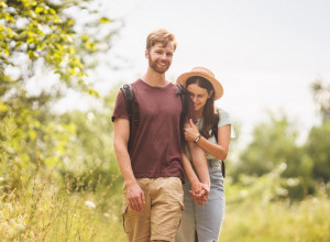 KOLIKO VISINA MUŠKARCA UTIČE NA INTIME ODNOSE: Visoki su zadovoljniji i imaju više uspeha kod žena a niži duže žive (FOTO)