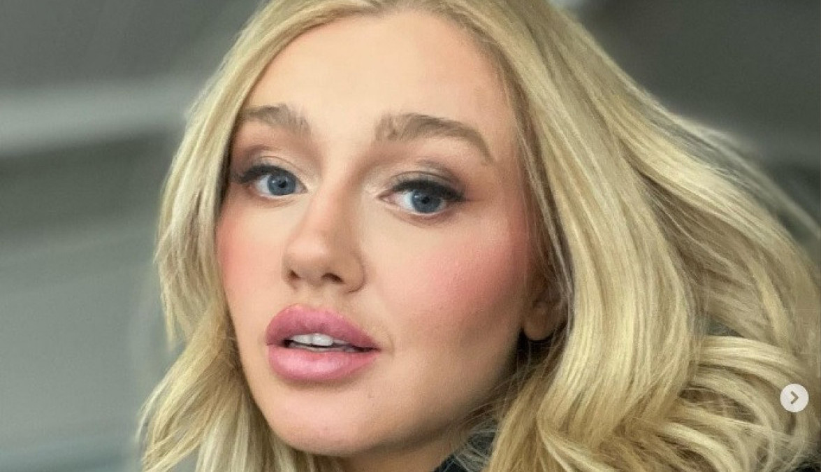 PLAVOKOSA LEPOTICA U CELIBATU GODINU DANA, IMA OGROMAN PROBLEM: Muškarci me ne vole, niko neće da me oženi (FOTO)