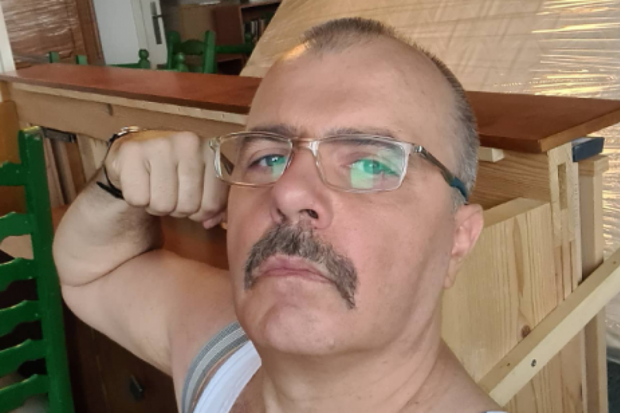 NAJSTARIJA ĆERKA NIKOLE KOJA IZRASLA JE U PRAVU LEPOTICU: A evo šta kažu fanovi, na koga liči! (FOTO)