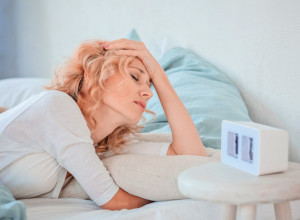 OVO SU GLAVNI UZROCI JUTARNJE GLAVOBOLJE, jedan je glavni i nije nimalo bezazlen! Može da ukazuje na veoma opasno stanje!