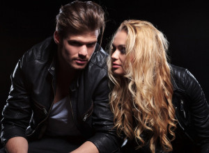 PADAM SAMO NA "LOŠE MOMKE", šta nije u redu sa mnom? O poslednjem koji mi je zavrteo mozak saznala sam jezivu istinu!