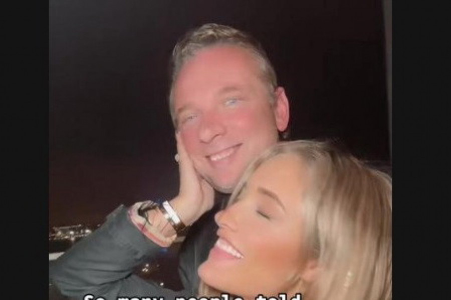 UDALA SE ZA SVOG ŠEFA KOJI JE 20 GODINA STARIJI OD NJE: Ali onda mu je javno tražila da joj napravi dete, ovo je njegova reakcija (FOTO)