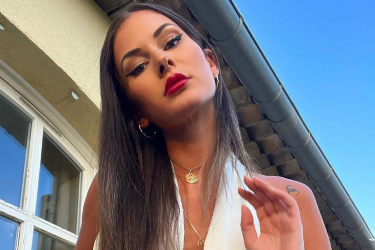 "BILO JE JEZIVO": Striptizeta šokirana potezom jednog muškarca na njenom nastupu (VIDEO)