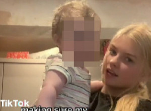 ONE NISU SESTRE! Tromesečna beba i prelepa, plavokosa devojčica postale su zvezde društvenih mreža iz pomalo jezivog razloga! (VIDEO)