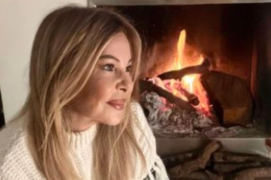 VODITELJKA U 69. GODINI DOBILA ĆERKU I TO SKRIVALA OD SVIH: Sada trpi neviđeni teror, stižu pozivi i da joj se zabrani boravak u zemlji (FOTO/VIDEO)