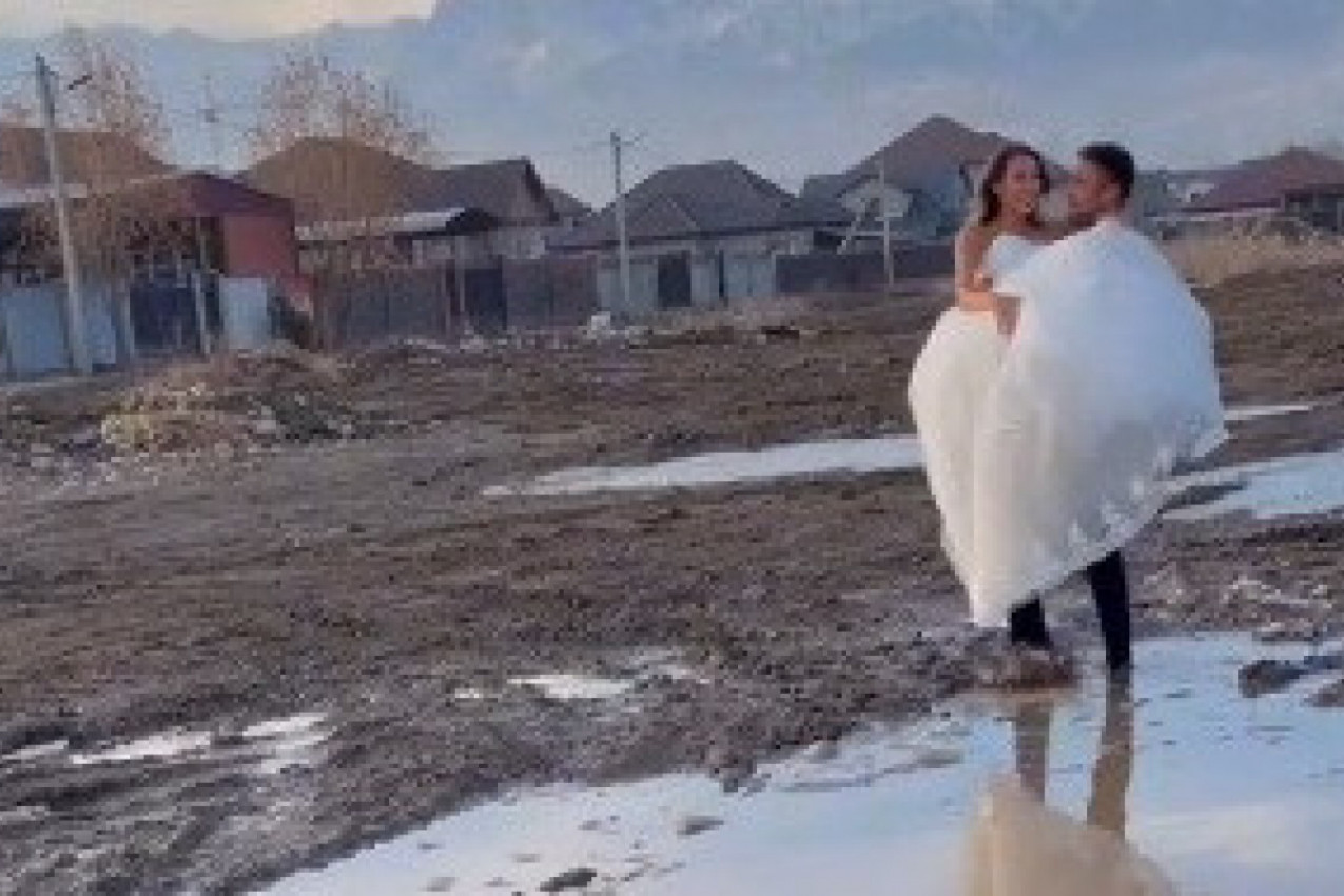 OVO NIKO NE BI ŽELEO DA MU SE DESI NA VENČANJU: Mladoženja je sve uništio jednim potezom (VIDEO)