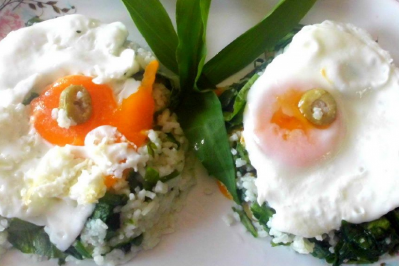 PIRINAČ SA SREMUŠEM I JAJIMA: Preukusan obrok koji će vas osvojiti već na prvi zalogaj!