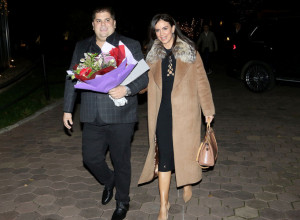 OD NEOČEKIVANOG POZNANSTVA DO ROMANTIČNOG VENČANJA NA MAURICIJUSU: Ovo je muž poznate loto devojke Aleksandre Gudelj! (VIDEO)