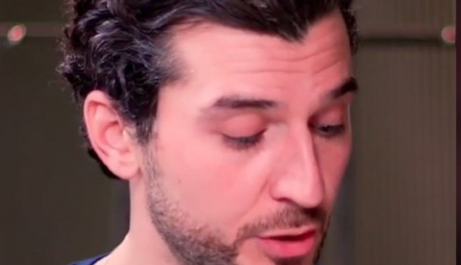 REKLA MI JE DA JE KRAJ A ONDA OTKRILA SUROVU ISTINU O BEBI, TO ME JE SLOMILO: Ovaj muškarac je u trenutku sve izgubio (VIDEO)