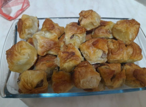 PREUKUSNE DOMAĆE MANTIJE NA JEDNOSTAVAN NAČIN: Čim ih probate prestaćete da brojite zalogaje (FOTO)