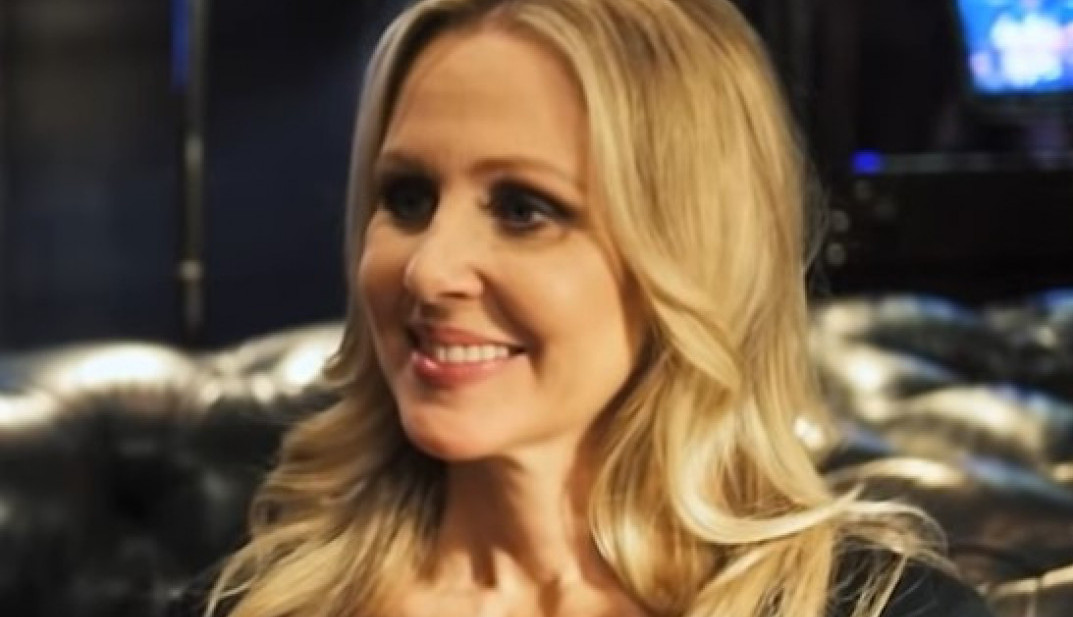 POSLE 30 GODINA SNIMANJA FILMOVA ZA ODRASLE SAD ODBIJA DA RADI JEDNU STVAR! Čuvena Džulija priznala: Moje telo to više ne može da podnese! (VIDEO)