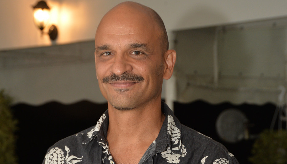 OVAKO IZGLEDAJU SUPRUGA I ĆERKA IVANA JEVTOVIĆA: Ove lepotice su glumčeva oaza sreće, nikad ih ne viđamo u medijima (VIDEO)