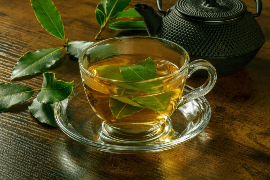 ČAJ OD LOVORA: Recite zbogom upornom kašlju!