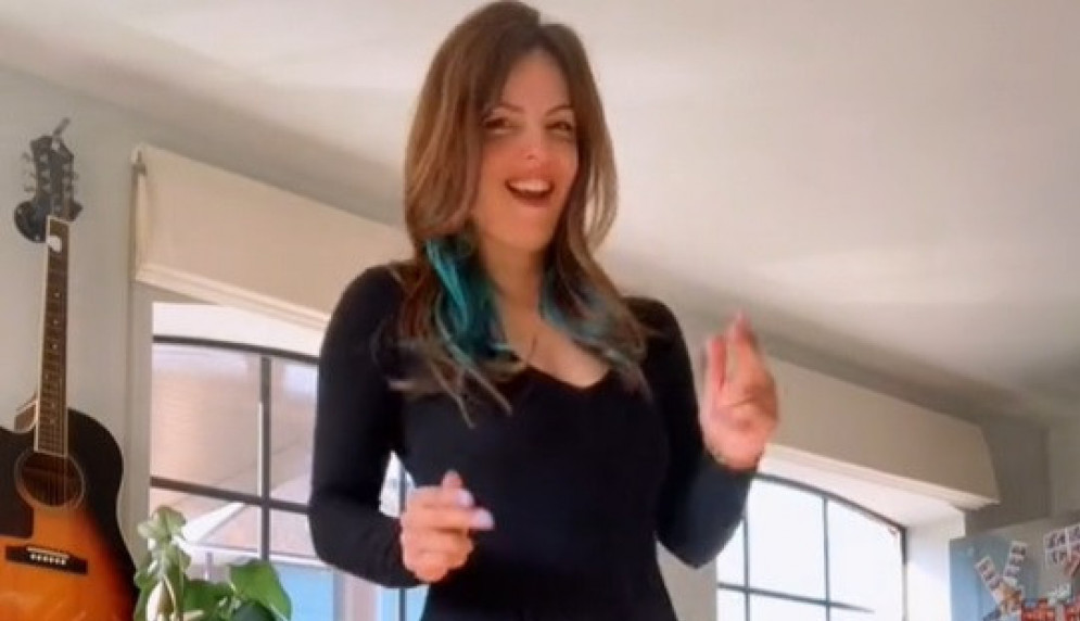 NAGLA SE DA ISEČE ROĐENDANSKU TORTU ZA SINA I SVE JE SEVNULO: Očevi su iskolačili oči i povadili telefone, niko više ne priča o dečjoj proslavi! (VIDEO)