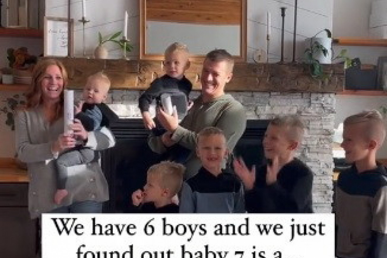 IMAJU ŠESTORICU SINOVA, A SADA JE NOVA BEBA NA PUTU: Kada su saznali pol sedmog deteta, majka umala nije pala u nesvest (VIDEO)