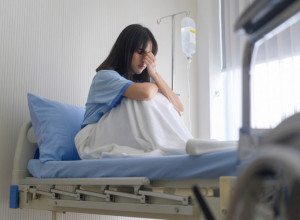 POZLILO JOJ JE NA POSLU I ZAVRŠILA JE U BOLNICI: Istog dana je dobila otkaz, a onda je usledila njena paklena osveta bivšem gazdi!