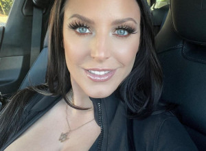 ANĐELA OTKRILA KOLIKO JOJ JE TRAJAO NAJDUŽI INTIMNI ODNOS: A onda se raspričala i o detaljima te maratonske akcije (FOTO)