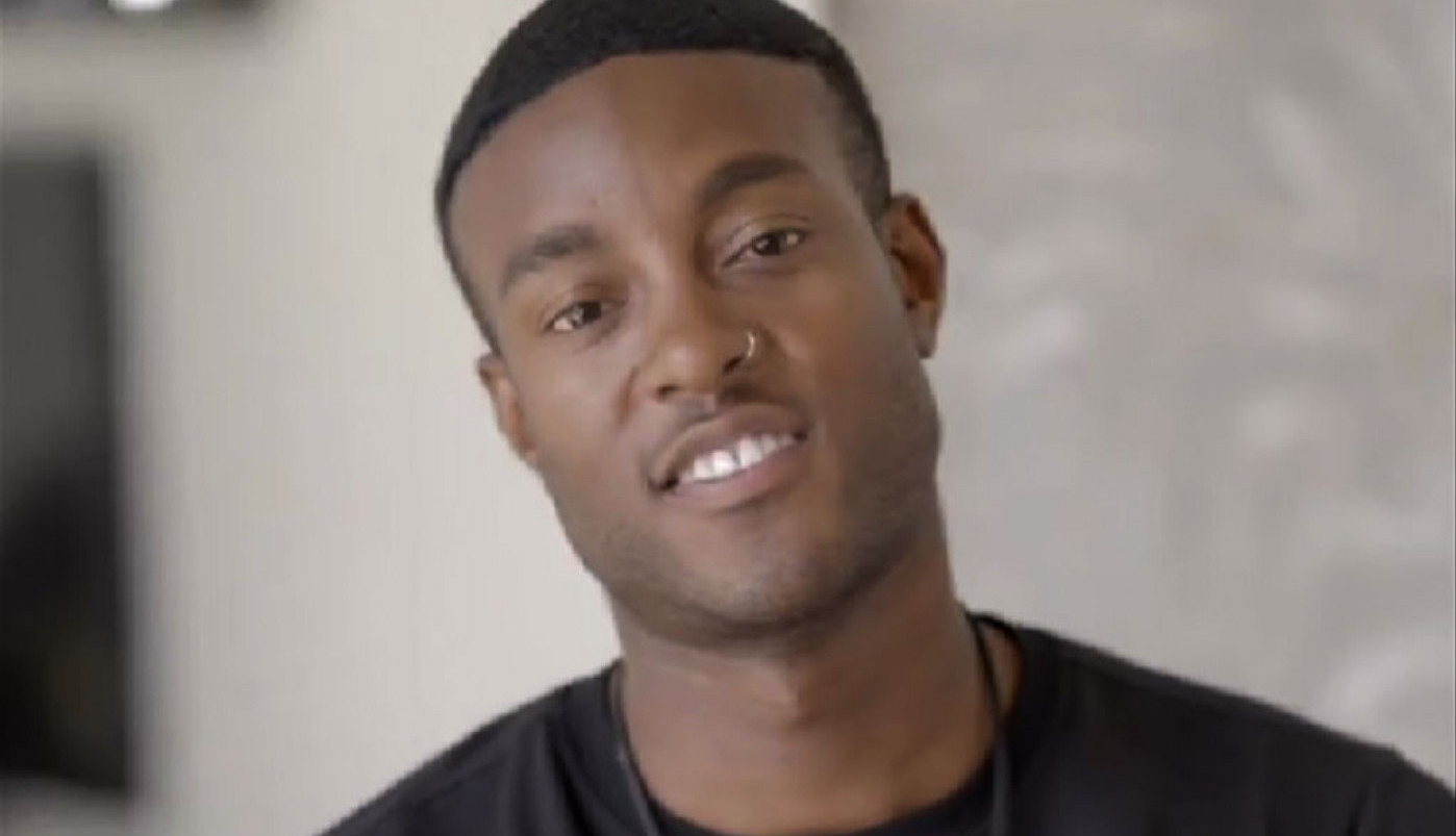 ON JE NAJPOŽELJNIJI MUŠKARAC NA TINDERU: A sada je otkrio 3 svoje tajne i kako mu uspeva da osvoji tolike žene (FOTO)