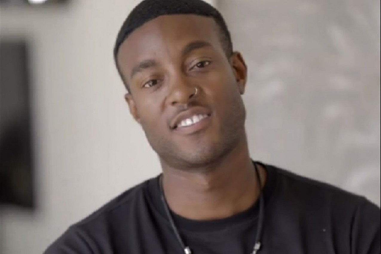 ON JE NAJPOŽELJNIJI MUŠKARAC NA TINDERU: A sada je otkrio 3 svoje tajne i kako mu uspeva da osvoji tolike žene (FOTO)