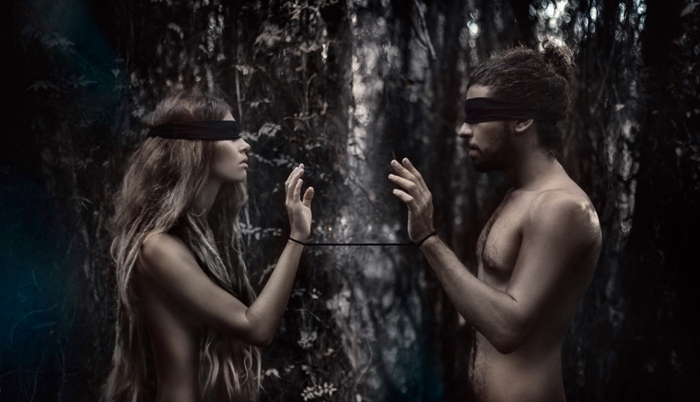 DANAS PUCAJU KARMIČKE VEZE, NA SNAZI JE JEDAN OD NAJTEŽIH TRANZITA: Ova 3 horoskopska znaka pretrpeće korenite promene, nema odnosa koji će biti pošteđen!