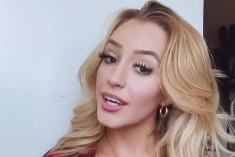 SVI SE ZAPANJE KOLIKE GRUDI ZAPRAVO IMA OVA ŽENA: Ovo je njen poslovni stajling u kome krije jednu veliku tajnu! (FOTO/VIDEO)