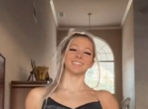 OVA DEVOJKA PLENI LEPOTOM, A KADA VIDITE NJENO TELO OSTAĆETE BEZ TEKSTA: Muškarci je se plaše, evo o čemu se radi (VIDEO)