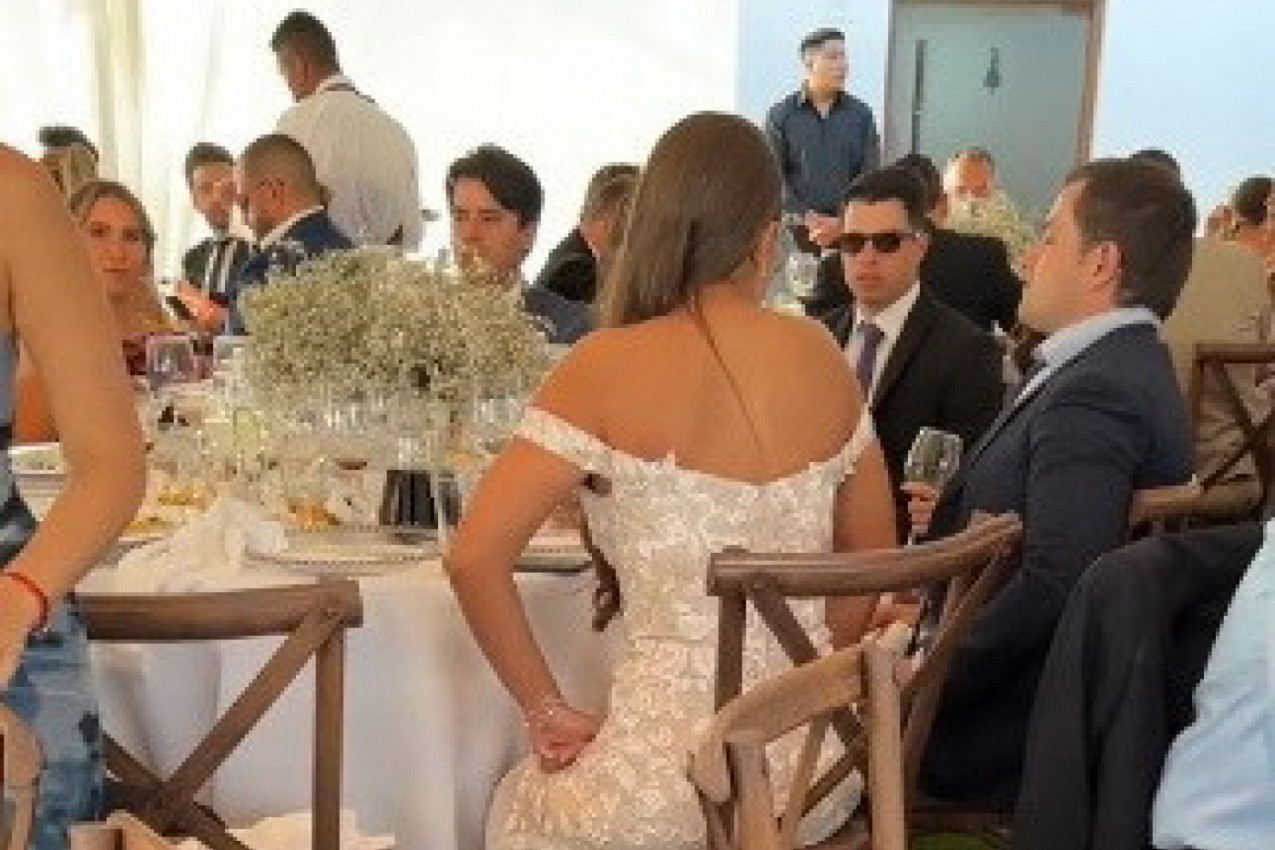 SVET BRUJI O HALJINAMA OVIH ŽENA ZA VENČANJU: Mlada završila u suzama, na mrežama pokrenuta burna rasprava! (VIDEO)