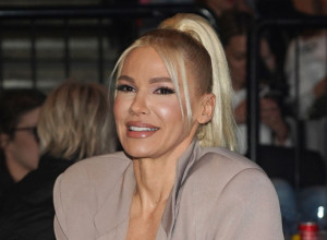 OSVANUO SNIMAK NATAŠE BEKVALAC PRE I POSLE ŠMINKE: Sada je jasno šta je korigovala, sve crno na belo! (FOTO)