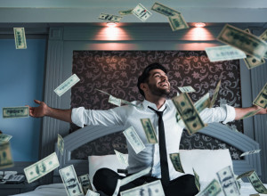 OVA 3 ZNAKA HOROSKOPA ĆE SE OBOGATITI DO KRAJA MAJA: Dolazi vam neslućena sreća, KUPITE LOTO LISTIĆ!