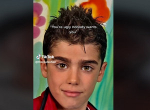 OBJAVIO JE FOTOGRAFIJU IZ DEČAČKOG PERIODA KADA SU GA SVI ISMEVALI ZBOG IZGLEDA: Danas je jedan od najpoželjnijih muškarac i svi u šoku gledaju njegovu transformaciju (VIDEO)