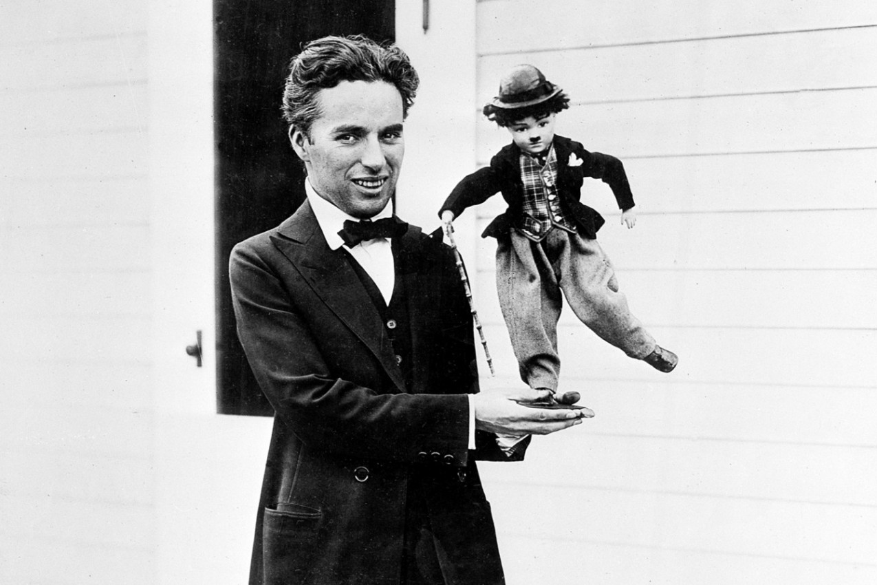 Ogledalo je moj najbolji prijatelj , kad ja plačem ono se nikad ne smeje