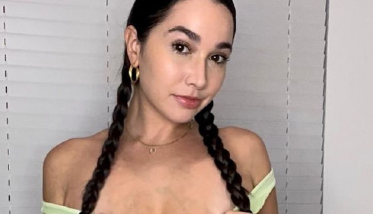 IMAM VERENIKA I INTIMNE ODNOSE  SA DRUGIM ŽENAMA: Atraktivna lepotica detaljno opisala tajne iz spavaće sobe(FOTO)