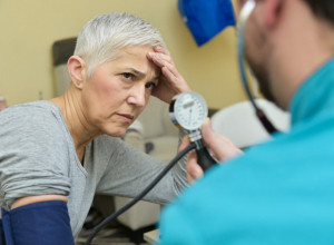 OVA BOLEST ČESTO NEMA SIMPTOME, A GLAVNI JE UZROK SMRTI I INVALIDITETA: Jednu stvar morate da proverite - dok ne bude kasno!