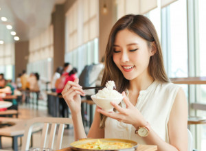 SAVETI JAPANACA ZA DUGOVEČNOST: Evo koje namirnice moramo izbaciti iz ishrane već danas (FOTO)