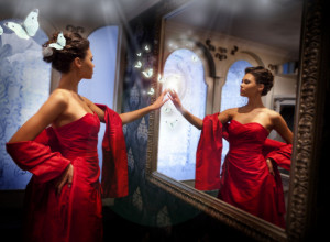 SPREMITE SE ZA BURNI JUN 2023, SPOZNAĆEMO TAMNE STRANE SOPSTVENE LIČNOSTI: Ovnovima se smeši ljubavna afera na poslu, Bikovima izazovi na radnom mestu, a Rakovima romansa kakvu nisu sanjali!