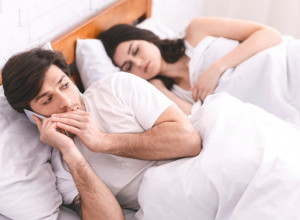 OŽENJEN SAM, ALI SAM NARUČIO USLUGE POSLOVNE PRATNJE: Ta devojka mi je delovala poznato, ali tek kad je krenula kući sledila mi se krv u žilama!