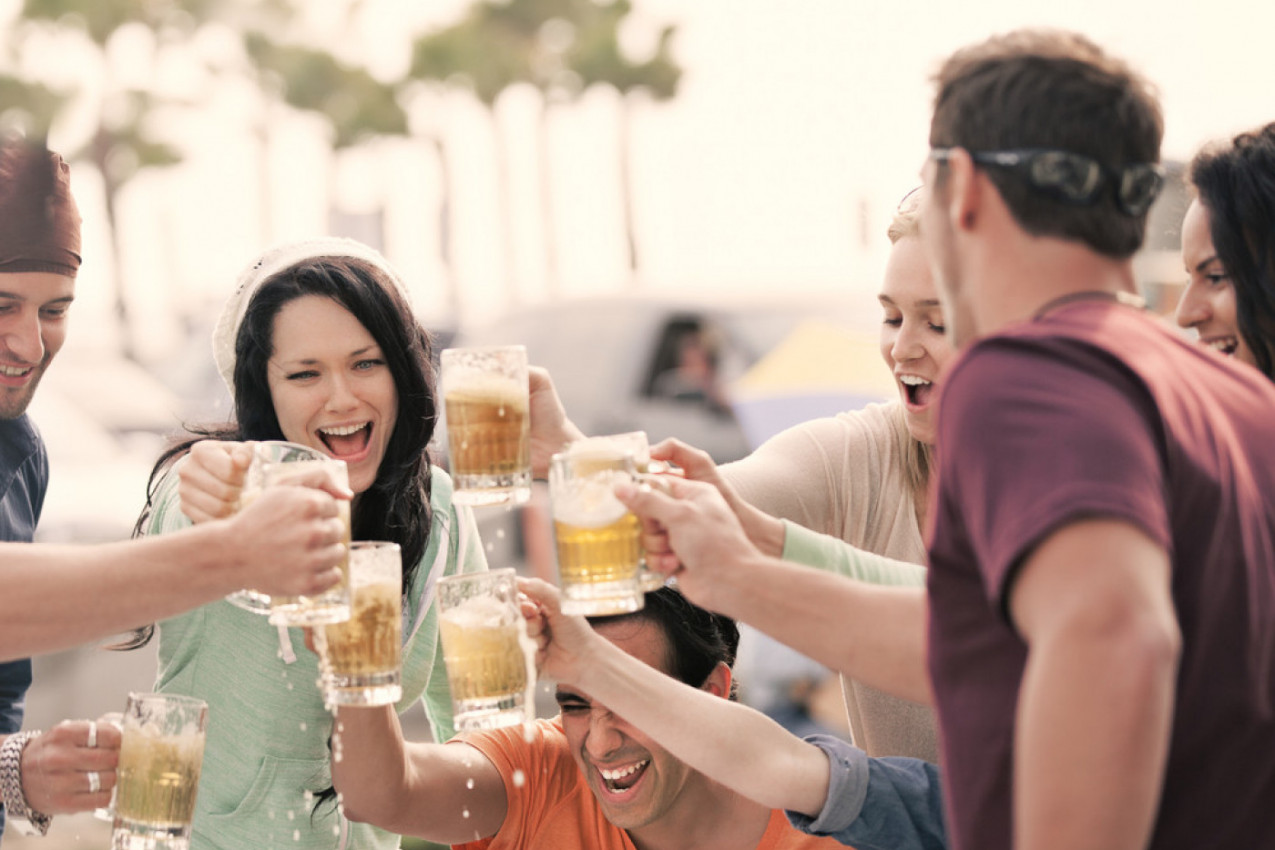 21 ZNAK DA STE ALKOHOLIČAR: Ako ste na samo 6 ovih pitanja odgovorili sa "DA", alarm već uveliko zvoni!