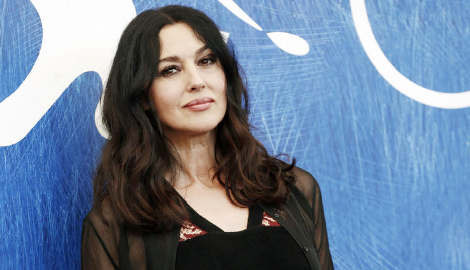 Žena može da voli kao da nikada neće otići. Ali može doći i dan kada će otići kao da nikada nije volela.