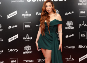 ŠTA SI TO OBUKLA, SANJA? Kakva je to garderoba, ima li ona suknju uopšte? (FOTO/VIDEO)