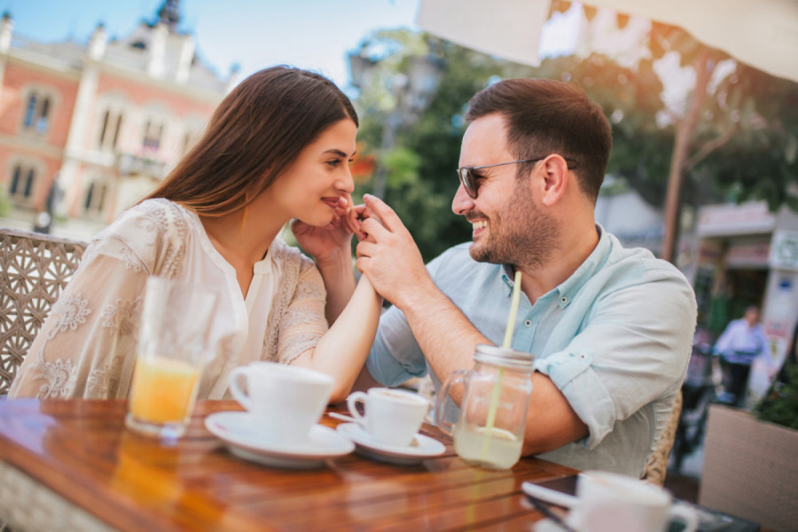 JUN DONOSI SUDBINSKE LJUBAVI ONIMA KOJI SE TOME NAJMANJE NADAJU: 4 znaka horoskopa imaće najviše sreće u pronalaženju srodne duše!