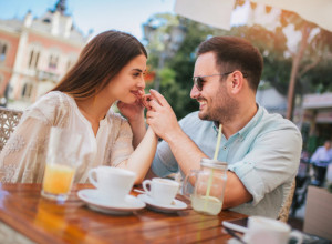 JUN DONOSI SUDBINSKE LJUBAVI ONIMA KOJI SE TOME NAJMANJE NADAJU: 4 znaka horoskopa imaće najviše sreće u pronalaženju srodne duše!