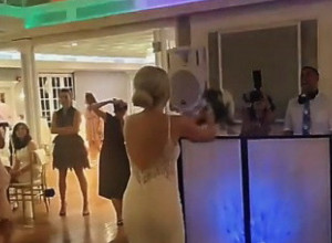 MLADA JE BACALA BIDERMAJER, A ONDA SE OKRENULA KA DRUGARICI! Začuo se vrisak, a zatim su svima krenule suze, nisu mogli da veruju šta je uradila! (VIDEO)