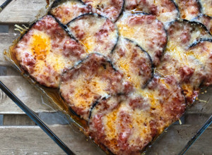 UMESTO KROMPIRA STAVITE PATLIDŽAN I JELO ĆE BITI UKUSNIJE: Musaka na grčki način koja je osvojila Evropu!