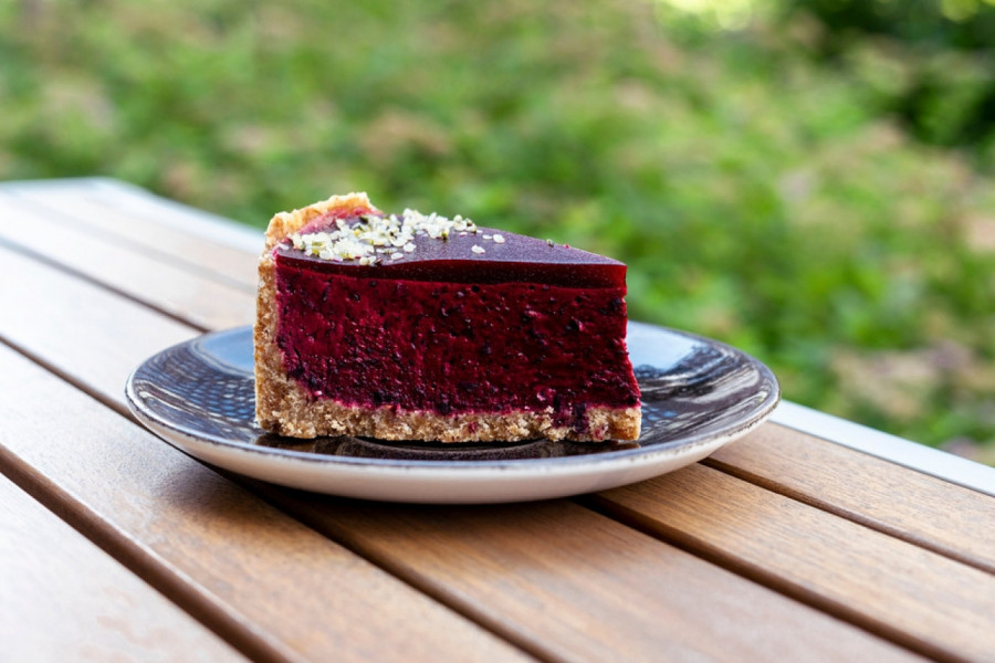 SIROVA TORTA, NIKAD UKUSNIJA, ALI I ZDRAVIJA: Sprema se očas posla, uživaćete u svakom zalogaju!