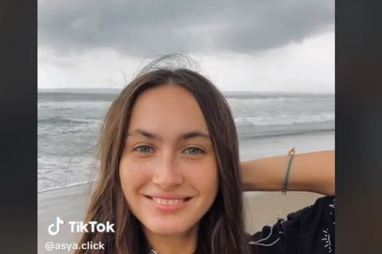 RUSKINJA JE PREŠLA U ISLAM, A ONDA JOJ JE STIGLA PORUKA ZBOG KOJE JE PROMENILA ŽIVOT IZ KORENA: Lepotica nije ni slutila šta je čeka (FOTO)